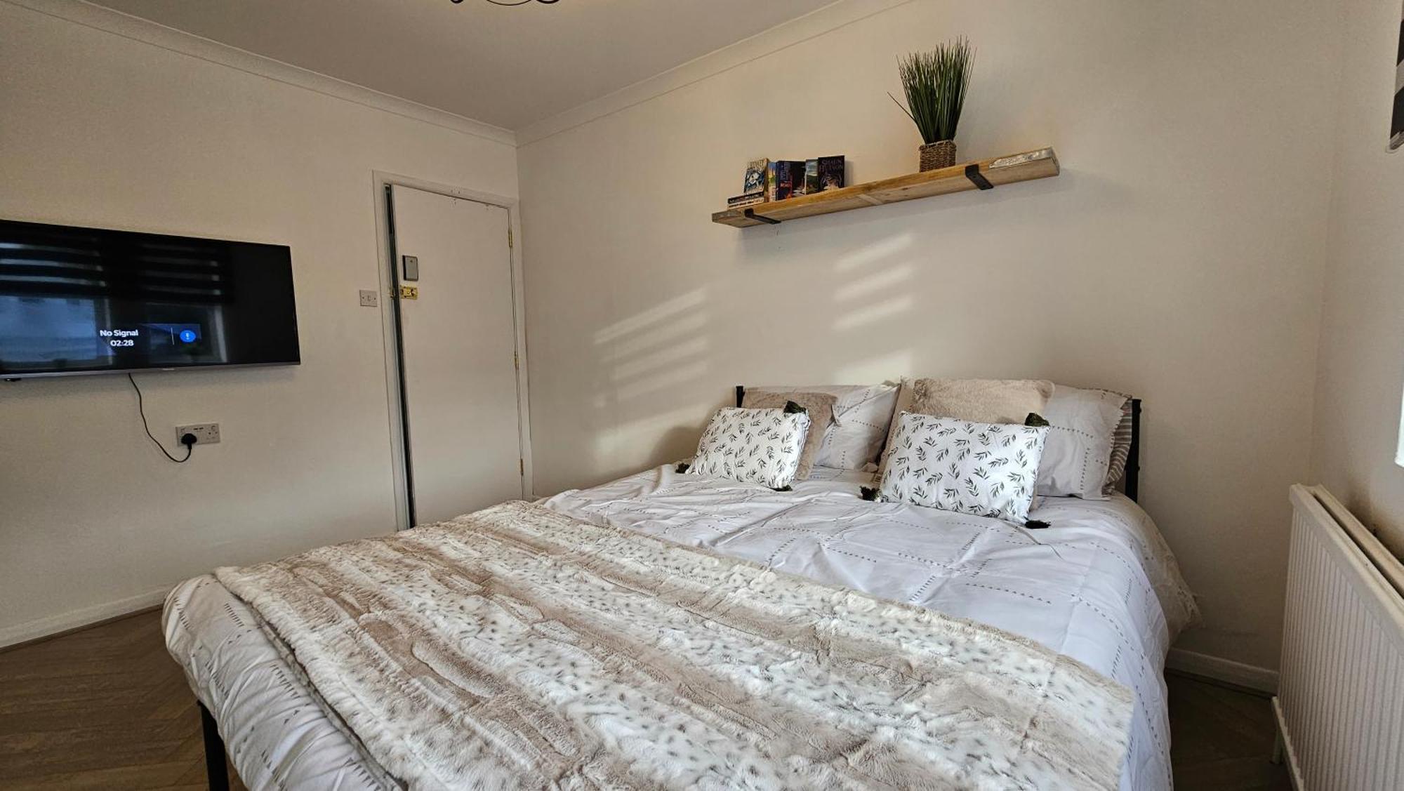 Newly Renovated Studios & Ensuite Rooms! - Camberwell London Eksteriør billede