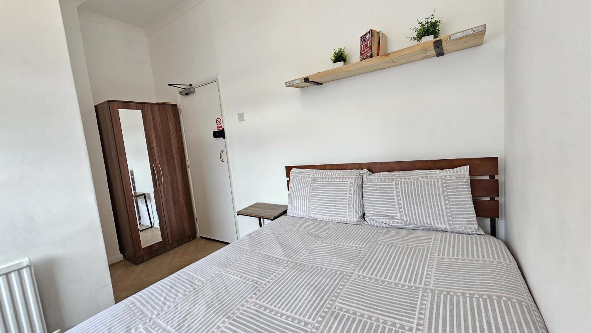 Newly Renovated Studios & Ensuite Rooms! - Camberwell London Eksteriør billede